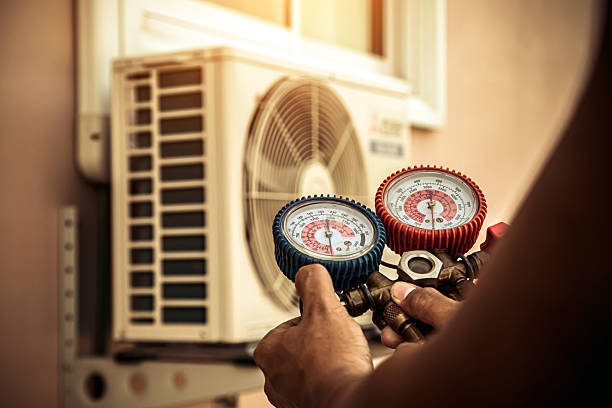 Professional Hvac technician working in Deer Trail, CO